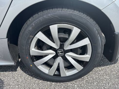 Used 2026 Honda Civic LX image 29