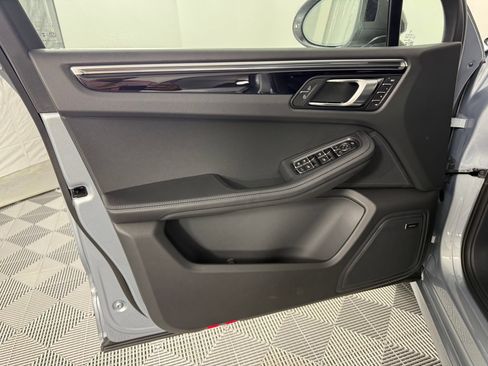 Certified 2026 Porsche Macan Turbo AWD/4WD image 26