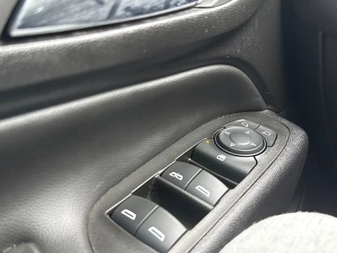 Used 2022 Chevrolet Equinox LT FWD image 19