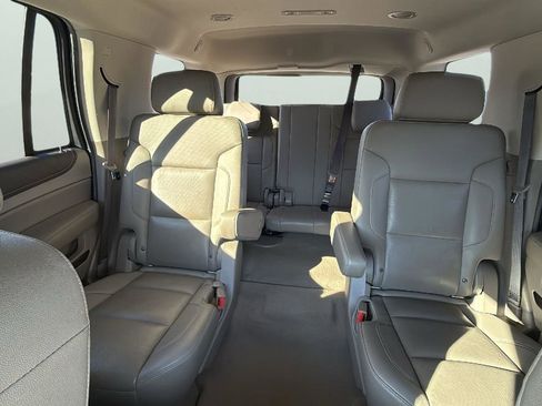 Used 2019 GMC Yukon SLT w/ Open Road Package image 26