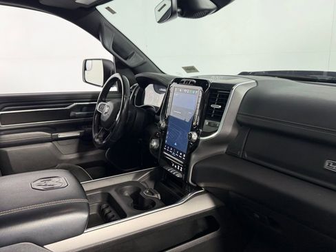 Used 2023 RAM 1500 Laramie image 31