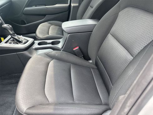 Used 2017 Hyundai Elantra Value Edition w/ Cargo Package FWD image 13