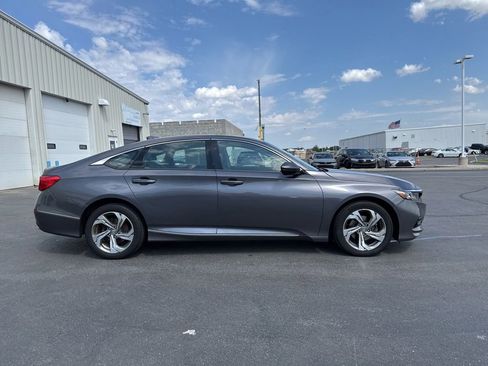 Used 2018 Honda Accord EX-L image 8