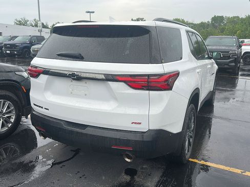 Used 2022 Chevrolet Traverse RS w/ LPO, Floor Liner Package AWD/4WD image 2
