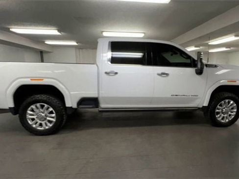 Certified 2023 GMC Sierra 2500 Denali w/ Denali Ultimate Package image 9