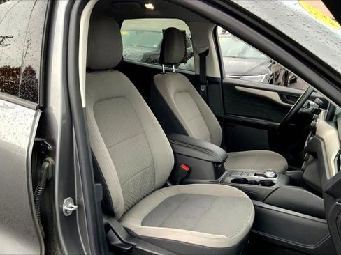 Used 2022 Ford Escape SE w/ Convenience Package image 6