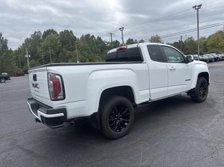 Used 2022 GMC Canyon Elevation video 3