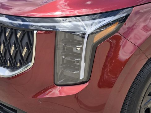 New 2026 Kia Carnival FWD image 7