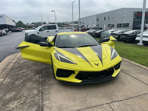 Used 2020 Chevrolet Corvette Stingray Premium Cpe w/ 3LT Preferred Equipment Group RWD image 46