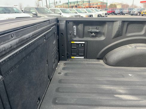 Used 2022 Ford F150 Limited image 10