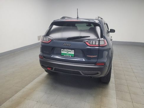 Used 2019 Jeep Cherokee Trailhawk w/ Comfort/Convenience Group AWD/4WD image 7