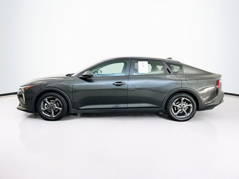 Used 2025 Kia K4 FWD image 4