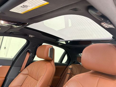 Certified 2023 BMW 760i xDrive w/ Executive Package image 14