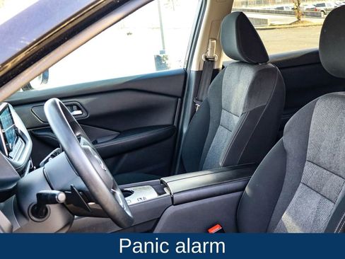 Used 2024 Nissan Rogue SV image 10