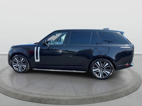Used 2023 Land Rover Range Rover Long Wheelbase First Edition AWD/4WD image 2