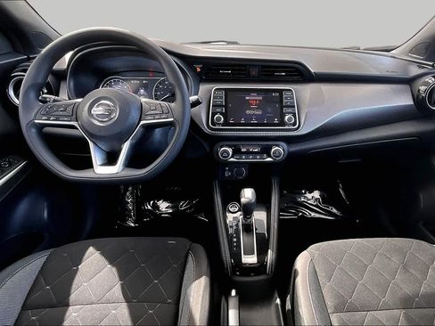 Certified 2020 Nissan Kicks SV FWD image 15