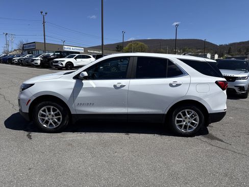 Used 2023 Chevrolet Equinox LT w/ LPO, Floor Liner Package image 7