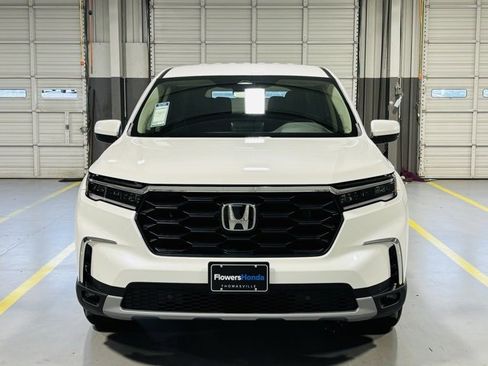 New 2025 Honda Pilot EX-L image 13