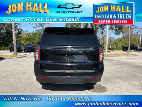 Used 2021 Chevrolet Tahoe Z71 w/ Z71 Signature Package image 11
