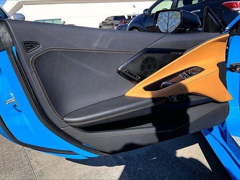 Used 2023 Chevrolet Corvette Stingray Preferred Cpe w/ Z51 Performance Package image 17