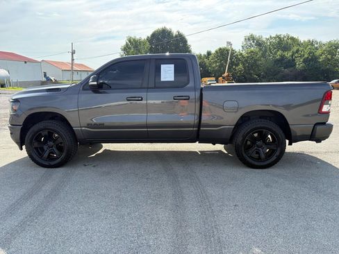 Used 2022 RAM 1500 Big Horn w/ Night Edition AWD/4WD image 7