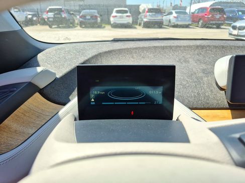 Used 2016 BMW i3 image 13