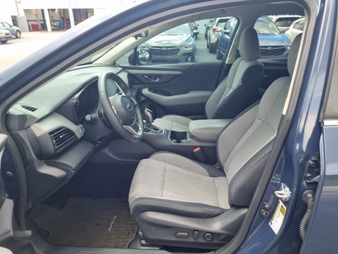 Used 2024 Subaru Outback Premium AWD/4WD image 19
