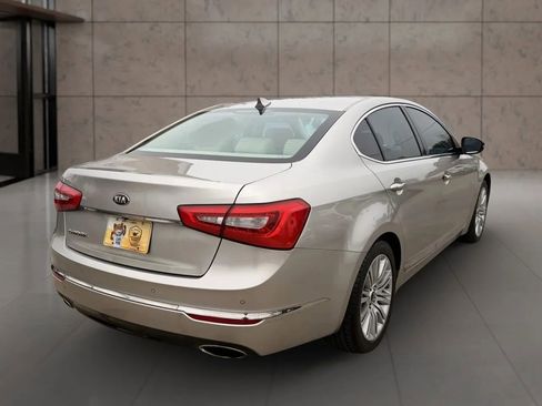 Used 2014 Kia Cadenza Premium image 13