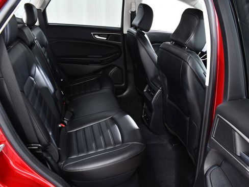 Used 2022 Ford Edge SEL w/ Convenience Package image 19