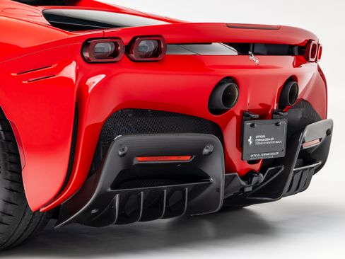 Certified 2023 Ferrari SF90 Stradale AWD/4WD image 18
