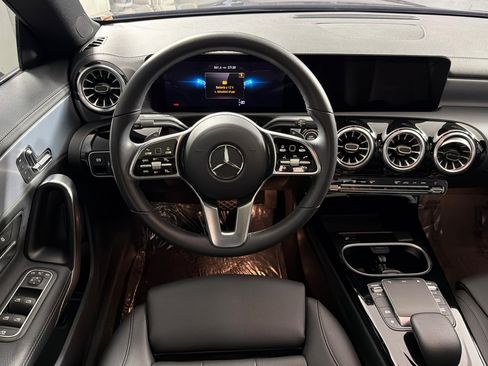 Used 2023 Mercedes-Benz CLA 250 image 13