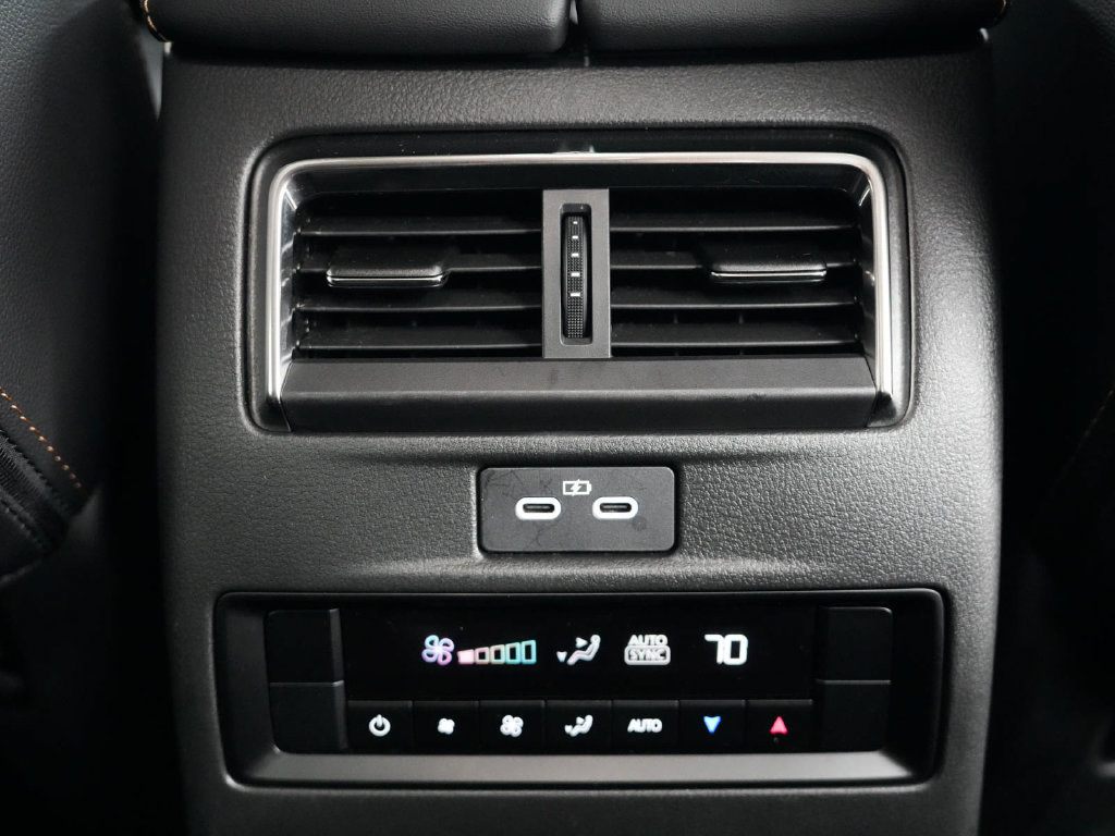 Used 2024 MAZDA CX-90 Plug-In Hybrid w/ Preferred AWD/4WD image 39