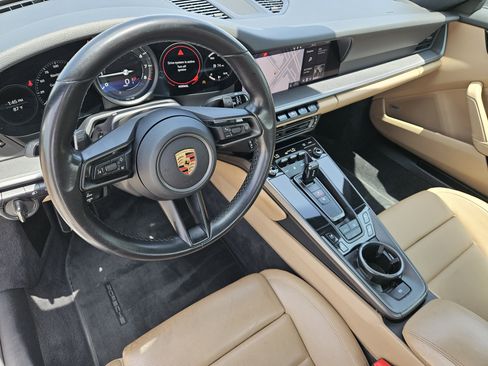 Certified 2020 Porsche 911 Carrera RWD image 24