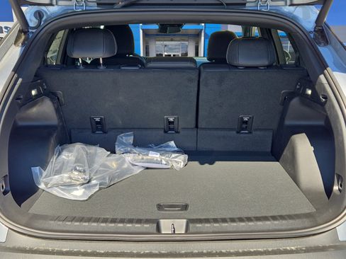 New 2025 Chevrolet Blazer EV LT image 10