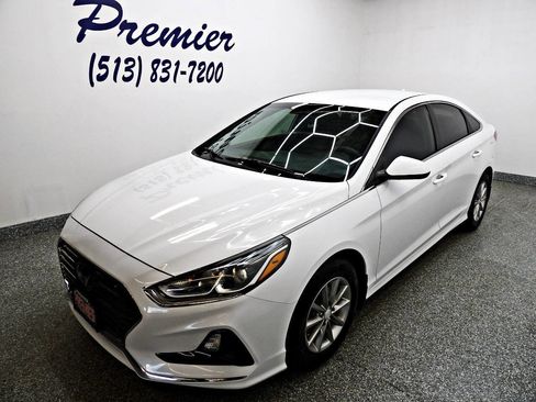 Used 2018 Hyundai Sonata SE image 1