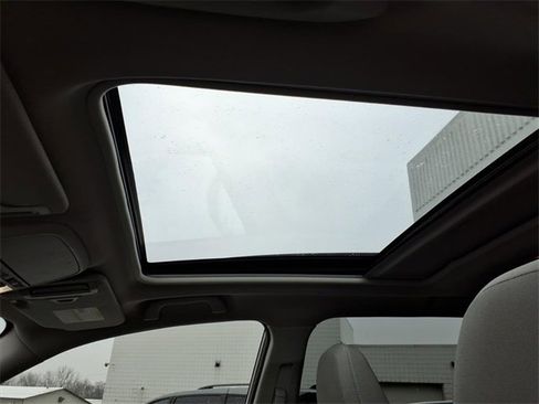 Used 2019 Subaru Forester Premium image 4