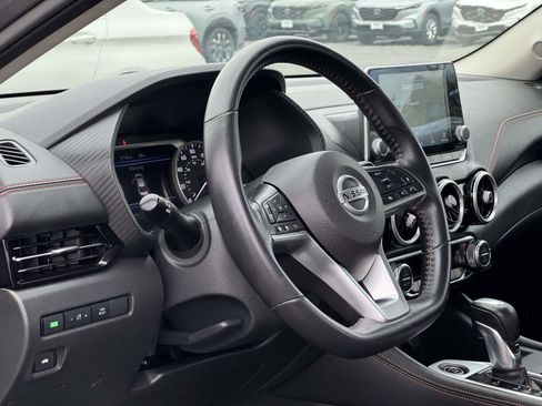 Used 2021 Nissan Sentra SR w/ Electronics Package image 6