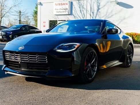 New 2026 Nissan Z Performance w/ Floor Mat Package RWD image 3