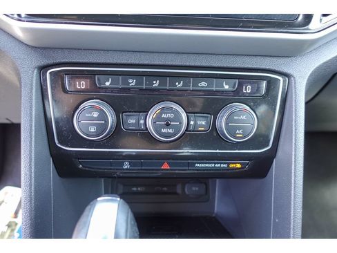 Used 2021 Volkswagen Atlas Cross Sport SEL FWD image 18