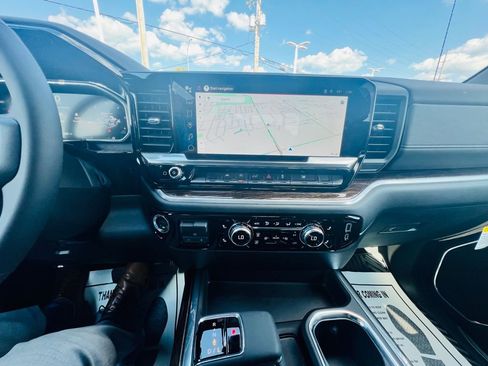 New 2026 GMC Sierra 1500 Elevation w/ Preferred Package image 22