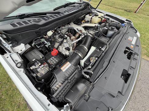 Used 2024 Ford F350 XLT image 15