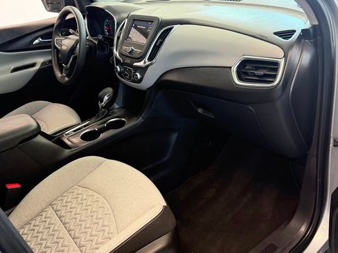 Used 2024 Chevrolet Equinox LS w/ Driver Confidence II Package FWD image 18