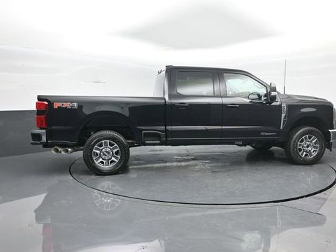 New 2026 Ford F250 Lariat w/ FX4 Off-Road Package image 8