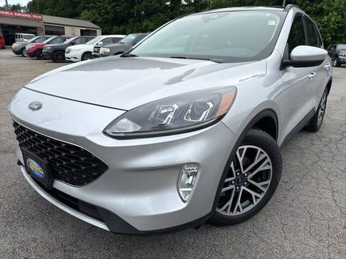 Used 2020 Ford Escape SEL FWD image 1