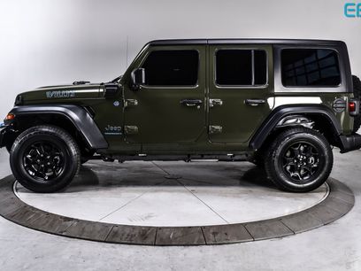 Used 2023 Jeep Wrangler Unlimited w/ 8.4" Radio Group