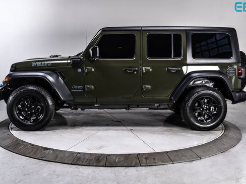 Used 2023 Jeep Wrangler Unlimited w/ 8.4" Radio Group AWD/4WD image 3