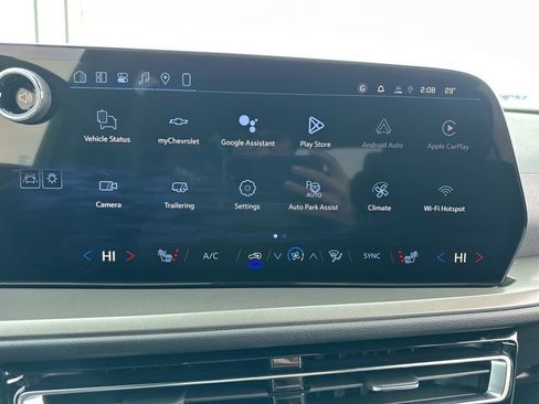 New 2026 Chevrolet Traverse LT w/ Enhanced Driving Package image 35