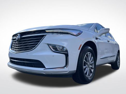 Used 2023 Buick Enclave Essence FWD image 68