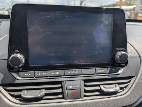 Used 2022 Nissan Altima 2.5 SV FWD image 23