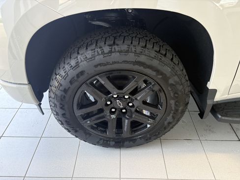 New 2026 Chevrolet Silverado 1500 RST w/ RST All Star Premium Package AWD/4WD image 8